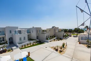 Blue Diamond Beach Villas - Image 4