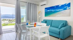 Domusmeralda - Stella Marina - Appartamento con Giardino, Piscina e vista Mare - Image 2