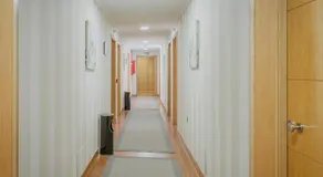 Hotel Reina Isabel - Image 3