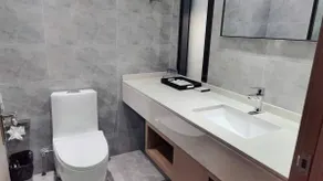 Xidu Port Hotel - Image 2