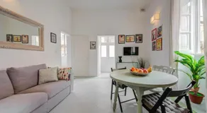 Traditional Maltese Town House in Floriana - Image 2