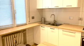 Modern 90sqm Apt - Ideal Base for Parma & Modena - Image 5