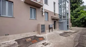 Diamond House Holiday - Image 5