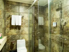 Leizhen Hotel - Image 5