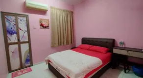 Malim Joyous Homestay - rent room only - Image 5