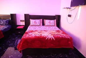 Garden Villa Homestay ! Dandeli Ramnagar ! Eco Friendly Villa - Image 2