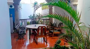 Jacque's Beachside Hostel - Image 5