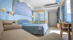 Hotel Universo - Image 2