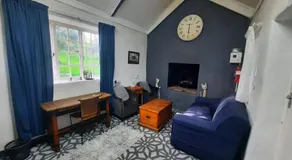Stone Cottage - Image 5