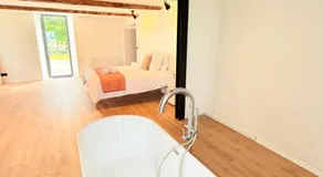 Suite avec Bain îlot & Jardin privé - Vue Pyrénées - Image 2
