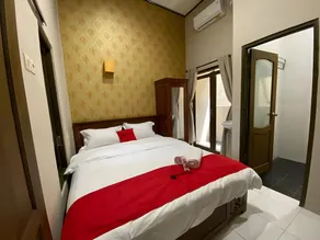 RedDoorz near Mojokerto Train Station - Image 2