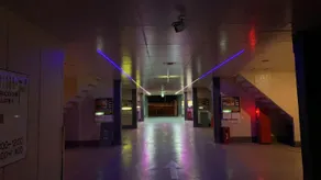 Oasis Hotel - Image 2
