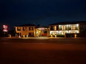 Kobbers Motor Inn - Image 2