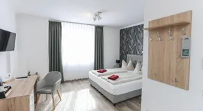 Second Home Hotel - Image 2