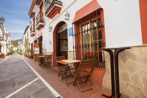 Hostal El Gallo Marbella - Image 4