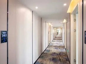 Yili Hotel - Image 4