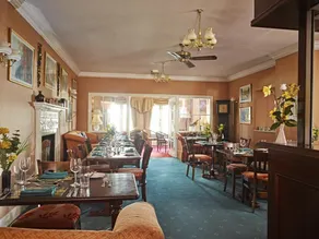Corse Lawn House Hotel - Image 3