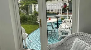 Garden Snug - Image 3