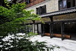 Aishu Shanfang Culture Guest House - Image 3