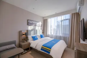 Super 8 Hotel (Beijing Daxing Huangcun Dayuecheng) - Image 2