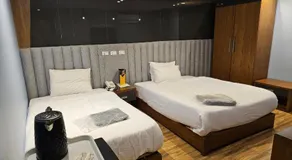 Royal Garden Hotel & Restaurant - Image 2