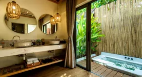 Bandara Spa Resort & Pool Villas, Samui - Image 3