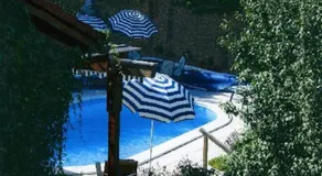 Camera privata con barbecue, giardino e piscina - Image 2