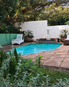 Ekhaya Guest House - Image 4