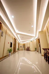 New Beacon Jiulong International Hotel - Image 4