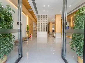 Lansiji Hotel - Image 2