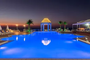 Dome Hotel - Image 3