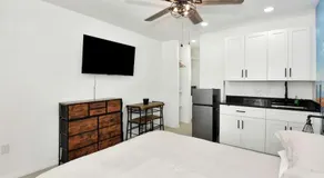 Blue Mist Motel - Room #7 - Image 2