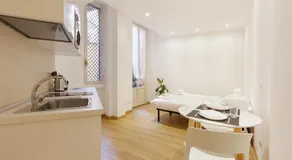 GuestHost - Top Accommodations in the Heart of Milano! - Image 2