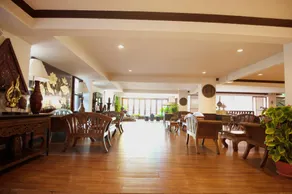 B2 Chang Phueak Gate Premier Hotel - Image 3