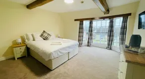 The Royal Oak - Image 2