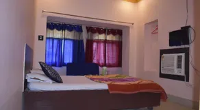 Nataraj Hotel and Boarding - Image 2