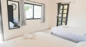 Zoola hotel San Pedro La Laguna - Image 2