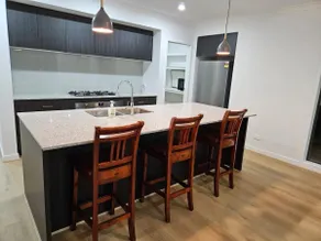 O Stylish 4 Room Oasis with 65 TV - Image 5