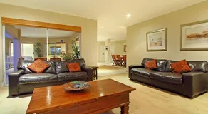Durham Close 31 - Image 3