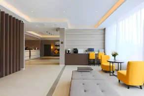 Home Inn Plus Shijiazhuang Zhengding Airport - Image 2