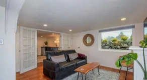Private Basement Suite w Hot Tub - Image 3