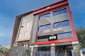OYO 817707 Hotel Jimmy palace - Image 2