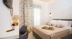 EGLI LUXURY APARTMENTS - Image 2