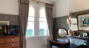 Aberley House - Image 2