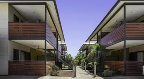 Modern 2 Bedroom Apartment Karratha - Image 2