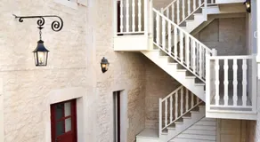 Les Sarments en Côte d'Or, Gîte d'exception près de Beaune, classé 5 étoiles par Atout France - Image 4