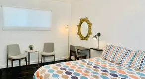 Dragonfly Motor Lodge - Image 2