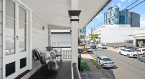 Amelia Terrace - House in Brisbane City Central - Image 5