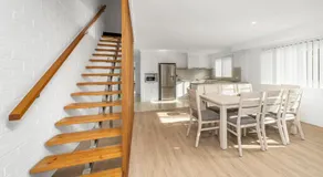 Husky 56 Beachfront Villa's - great location on the beach - Image 3