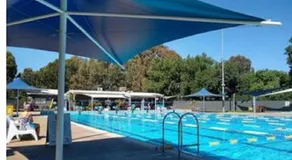 Adelaide Style Accommodation - City to Beach - Free WIFI - Free 3 car parking - Great location - Image 5